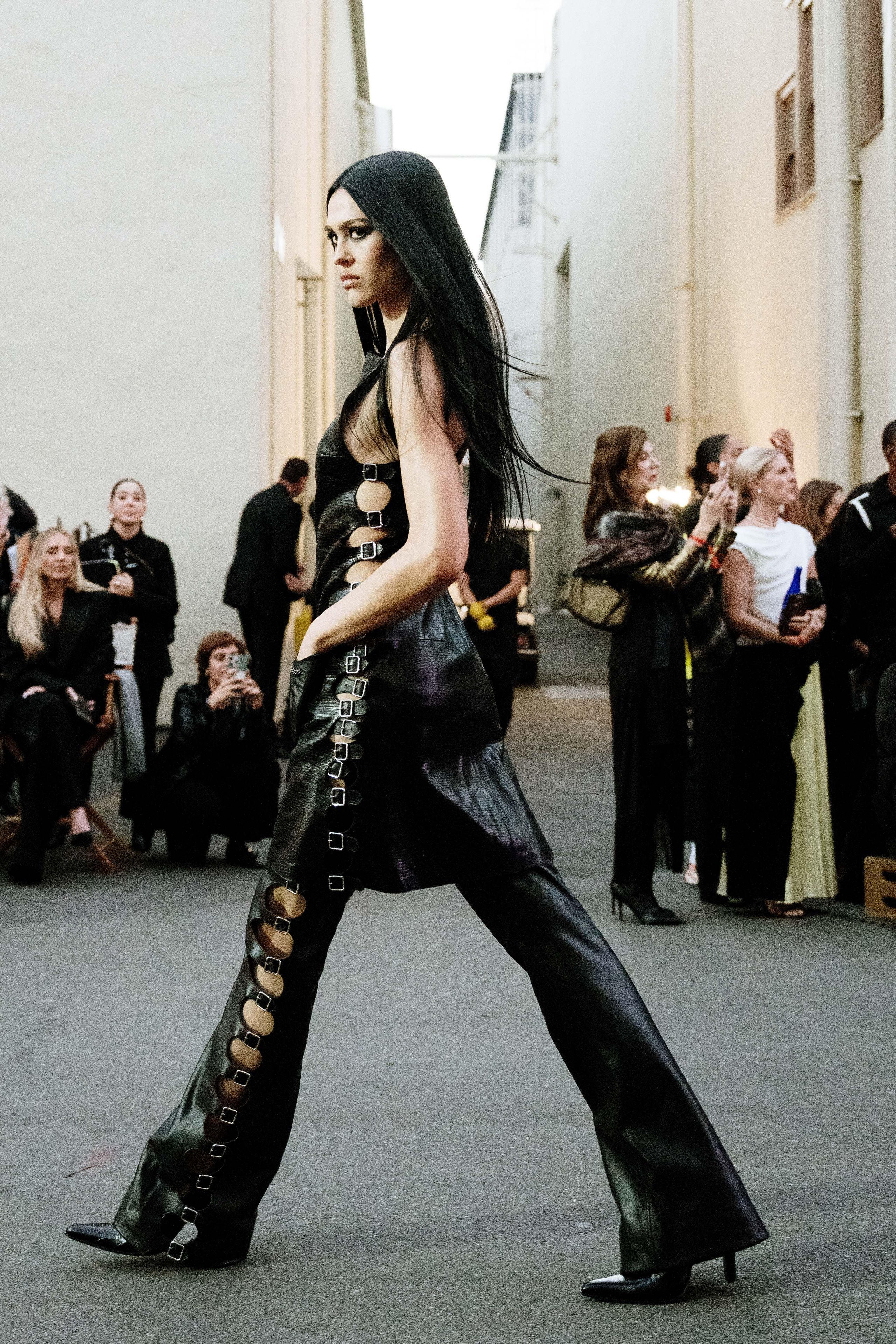 Atmosphere Look 3
