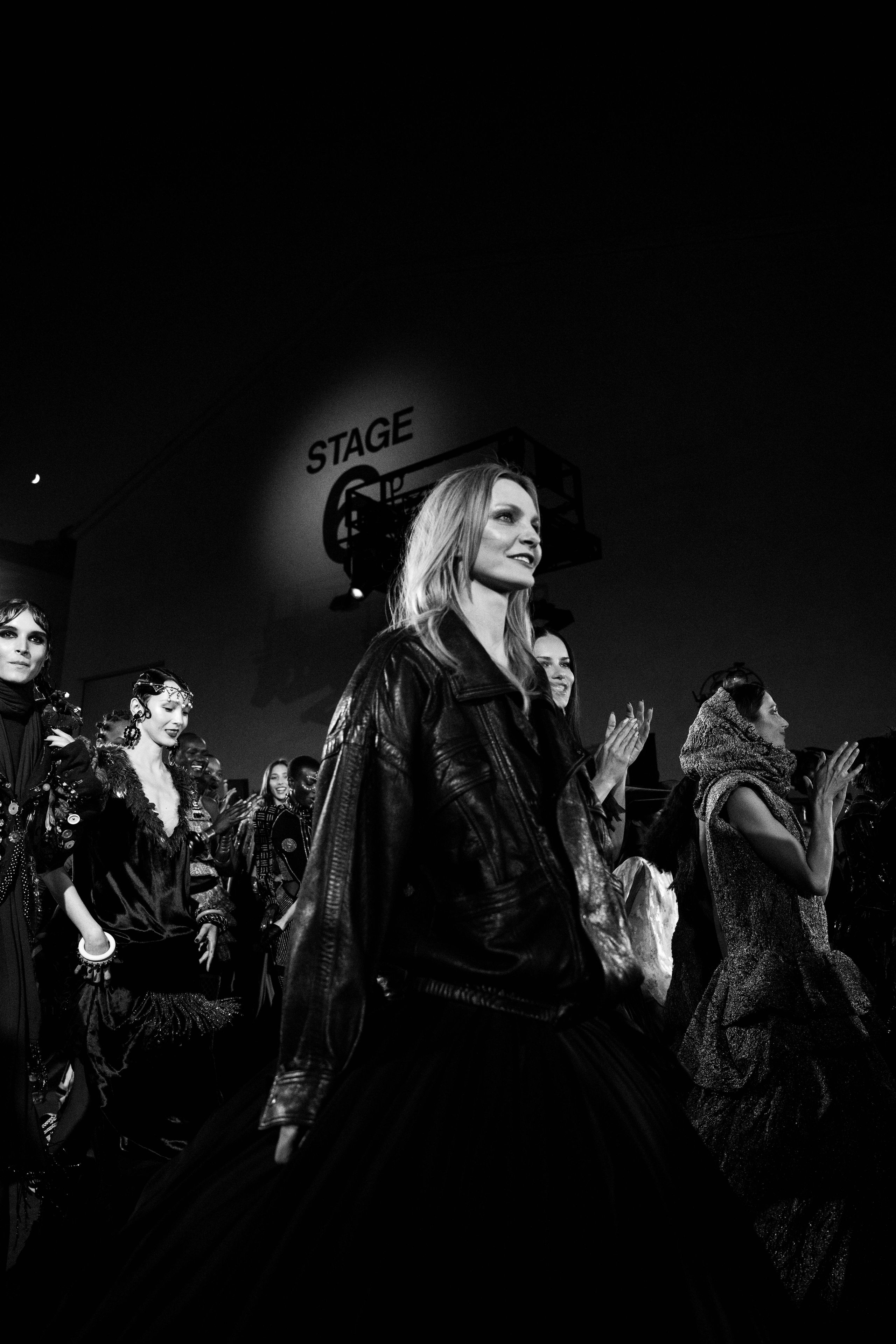 Atmosphere Look 35